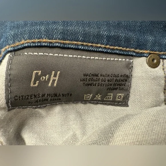 Citizens of Humanity Devote Rocker Flare SZ. 26 Style 1406-131 Flare Jeans EUC Flare & Wide Leg